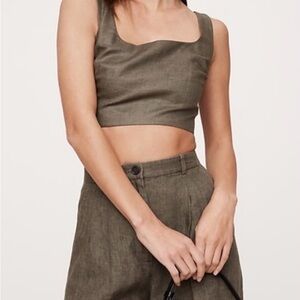 Banana Republic Olive Green Women's Crop Top - NWT